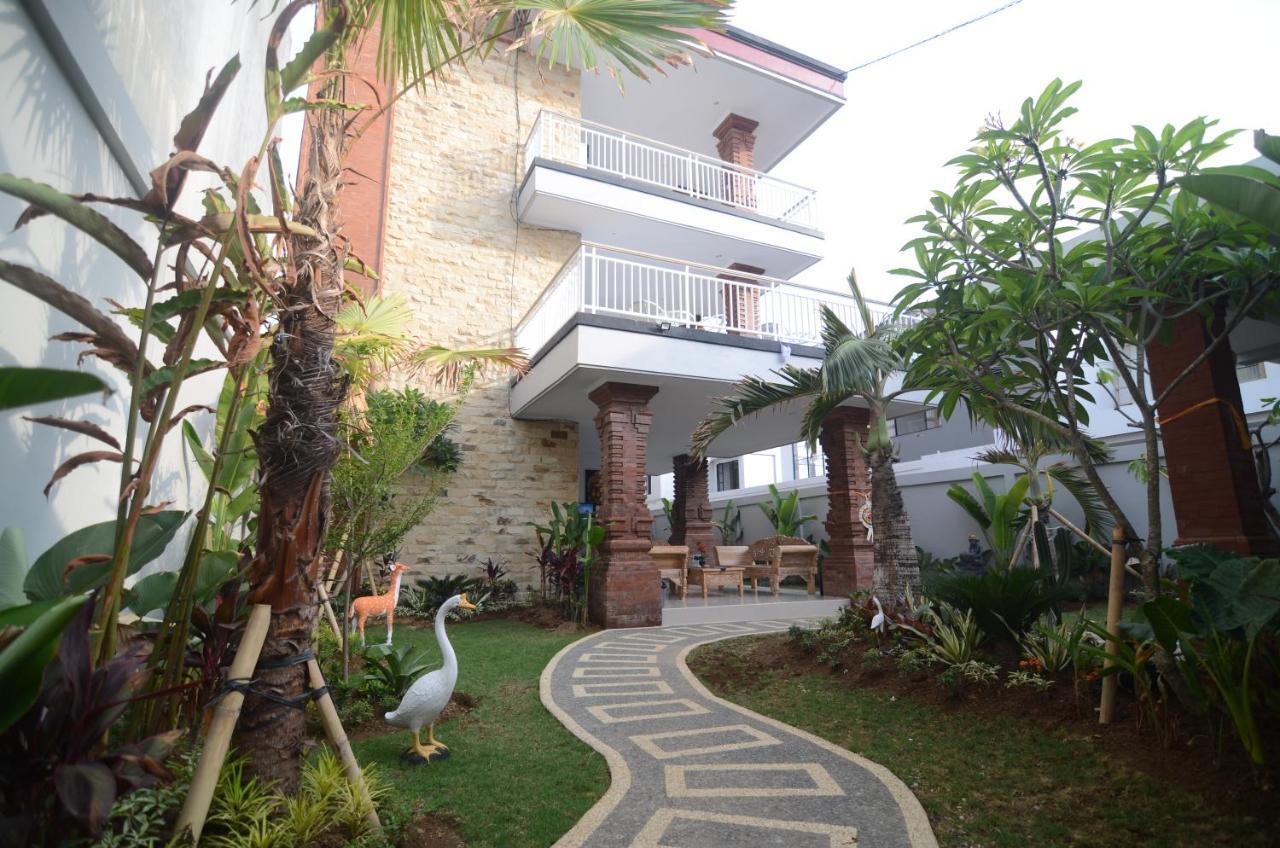 Kusuma Guesthouse 2 Canggu Extérieur photo