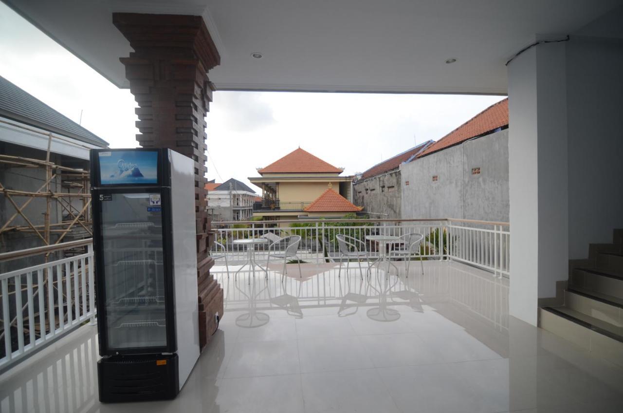 Kusuma Guesthouse 2 Canggu Extérieur photo